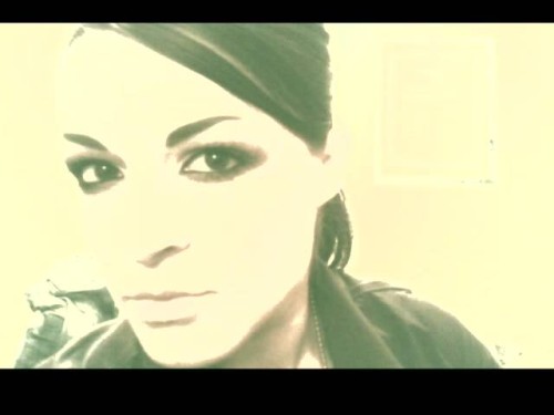 Syssi  Milano , Lombardia, la modella Syssi  per incontri e chat Milano online. Foto, videochat, gallery e status online