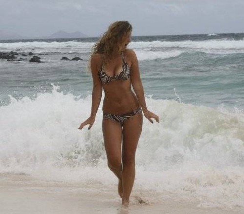 Claudia  Milano , Lombardia, la modella Claudia  per incontri e chat Milano online. Foto, videochat, gallery e status online