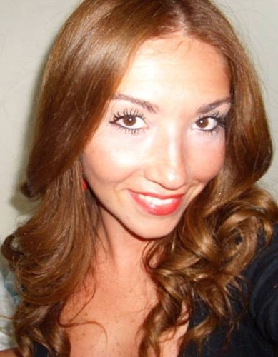 Krishna   , , la modella Krishna  per incontri e chat  online. Foto, videochat, gallery e status online