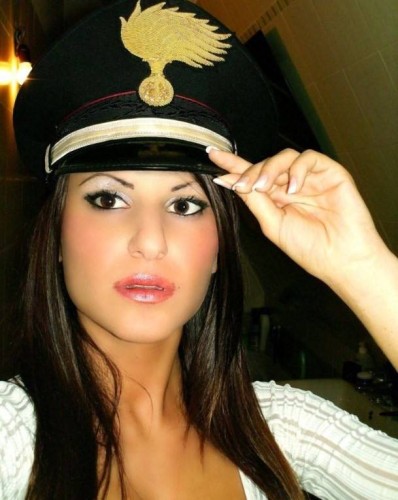 Zuccherina  Milano , Lombardia, la modella Zuccherina  per incontri e chat Milano online. Foto, videochat, gallery e status online