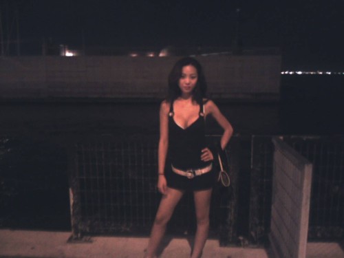 Chinagirl  Brescia , Lombardia, la modella Chinagirl  per incontri e chat Brescia online. Foto, videochat, gallery e status online