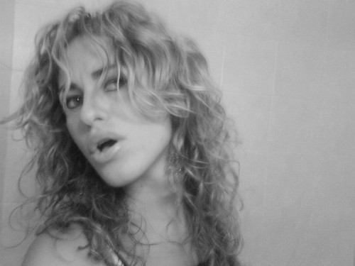 Golosa  Milano , Lombardia, la modella Golosa  per incontri e chat Milano online. Foto, videochat, gallery e status online