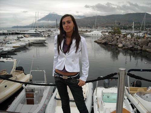 Kimberly   , , la modella Kimberly  per incontri e chat  online. Foto, videochat, gallery e status online