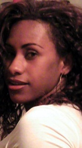 Mulatadirio  Roma , Lazio, la modella Mulatadirio  per incontri e chat Roma online. Foto, videochat, gallery e status online