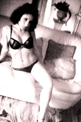 Maryal  Firenze , Toscana, la modella Maryal  per incontri e chat Firenze online. Foto, videochat, gallery e status online