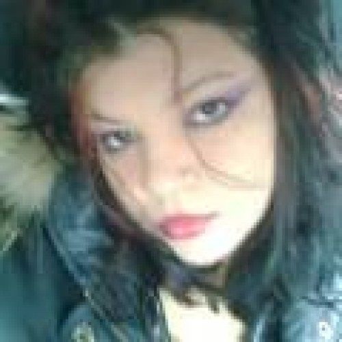 Fragolarossa  Firenze , Toscana, la modella Fragolarossa  per incontri e chat Firenze online. Foto, videochat, gallery e status online