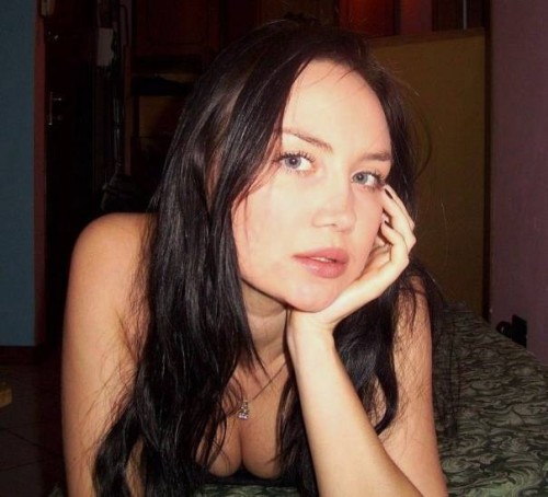 Ilona  Bologna , Emilia Romagna, la modella Ilona  per incontri e chat Bologna online. Foto, videochat, gallery e status online