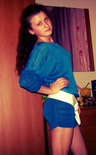 Sexy_girl95   , , la modella Sexy_girl95  per incontri e chat  online. Foto, videochat, gallery e status online