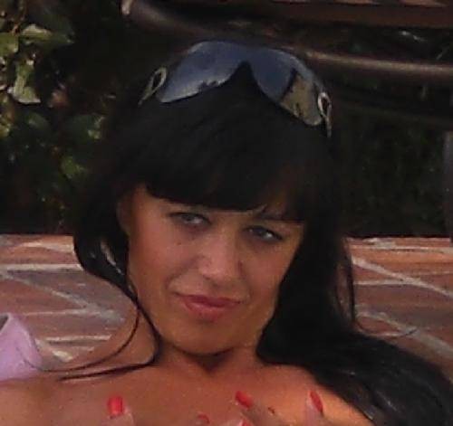 Ladyfashions   , , la modella Ladyfashions  per incontri e chat  online. Foto, videochat, gallery e status online