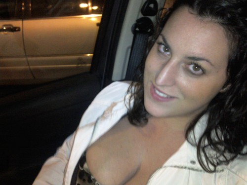 Iris89   , , la modella Iris89  per incontri e chat  online. Foto, videochat, gallery e status online