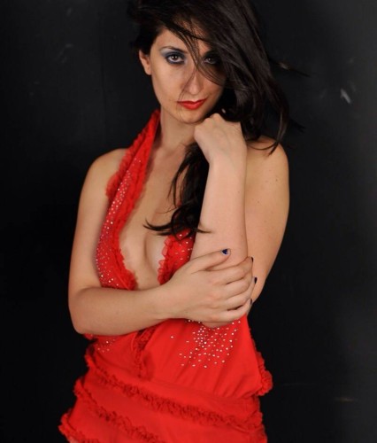 VIOLETA  Milano , Lombardia, la modella VIOLETA  per incontri e chat Milano online. Foto, videochat, gallery e status online