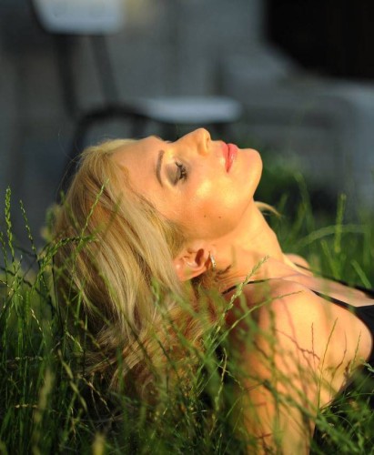 Azzurra  Potenza , Basilicata, la modella Azzurra  per incontri e chat Potenza online. Foto, videochat, gallery e status online