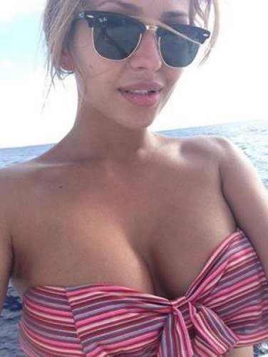 POMPY25   , , la modella POMPY25  per incontri e chat  online. Foto, videochat, gallery e status online