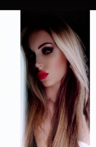 Valery_Model   , , la modella Valery_Model  per incontri e chat  online. Foto, videochat, gallery e status online